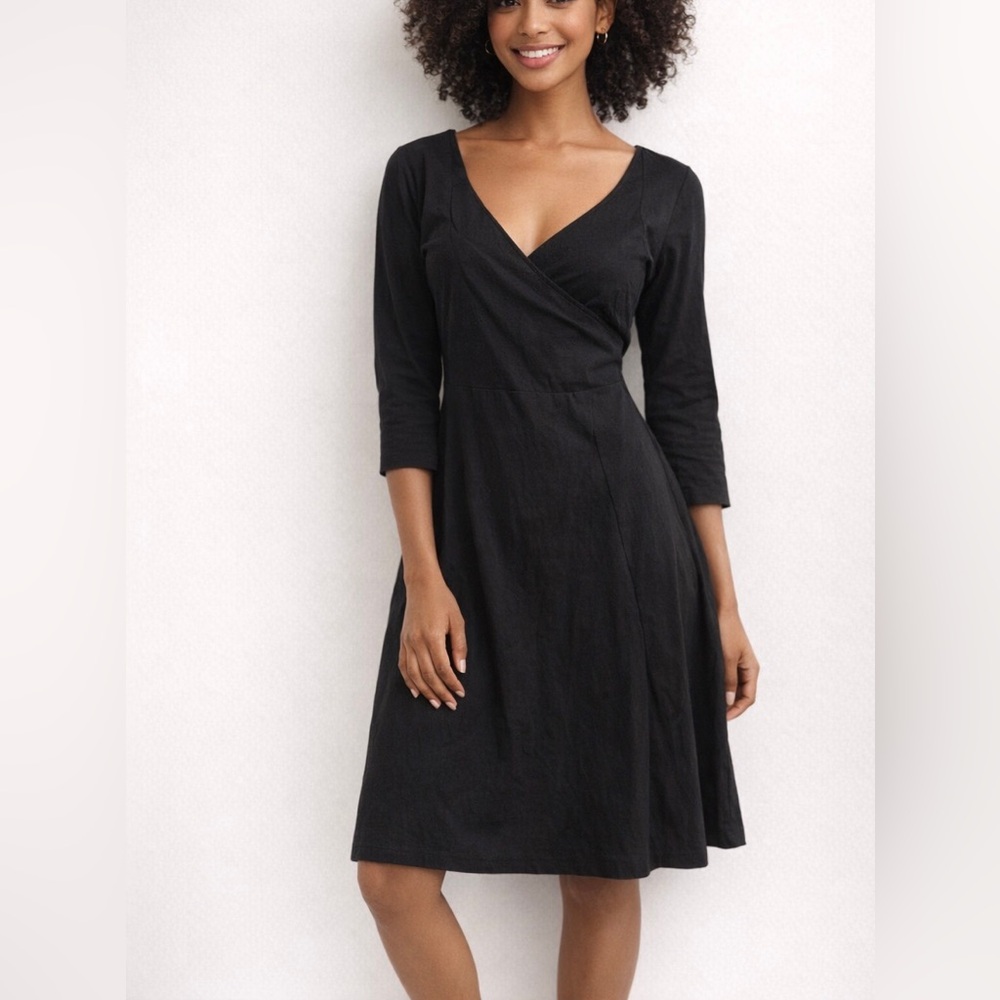 NWT Old Navy Classic Black Long Sleeve Dress